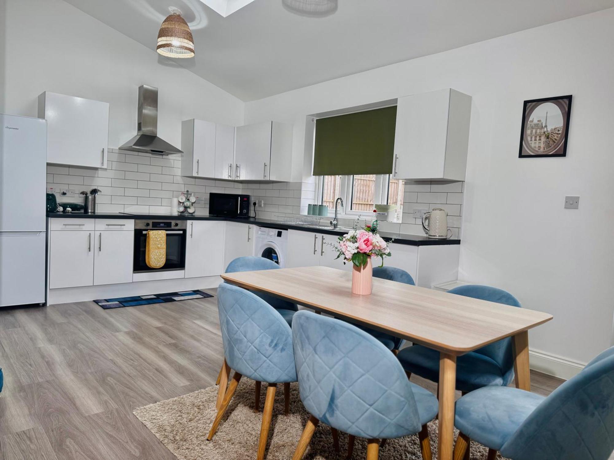 Cosy 1-Bed Flat 30Min To Central London & Parking Extérieur photo