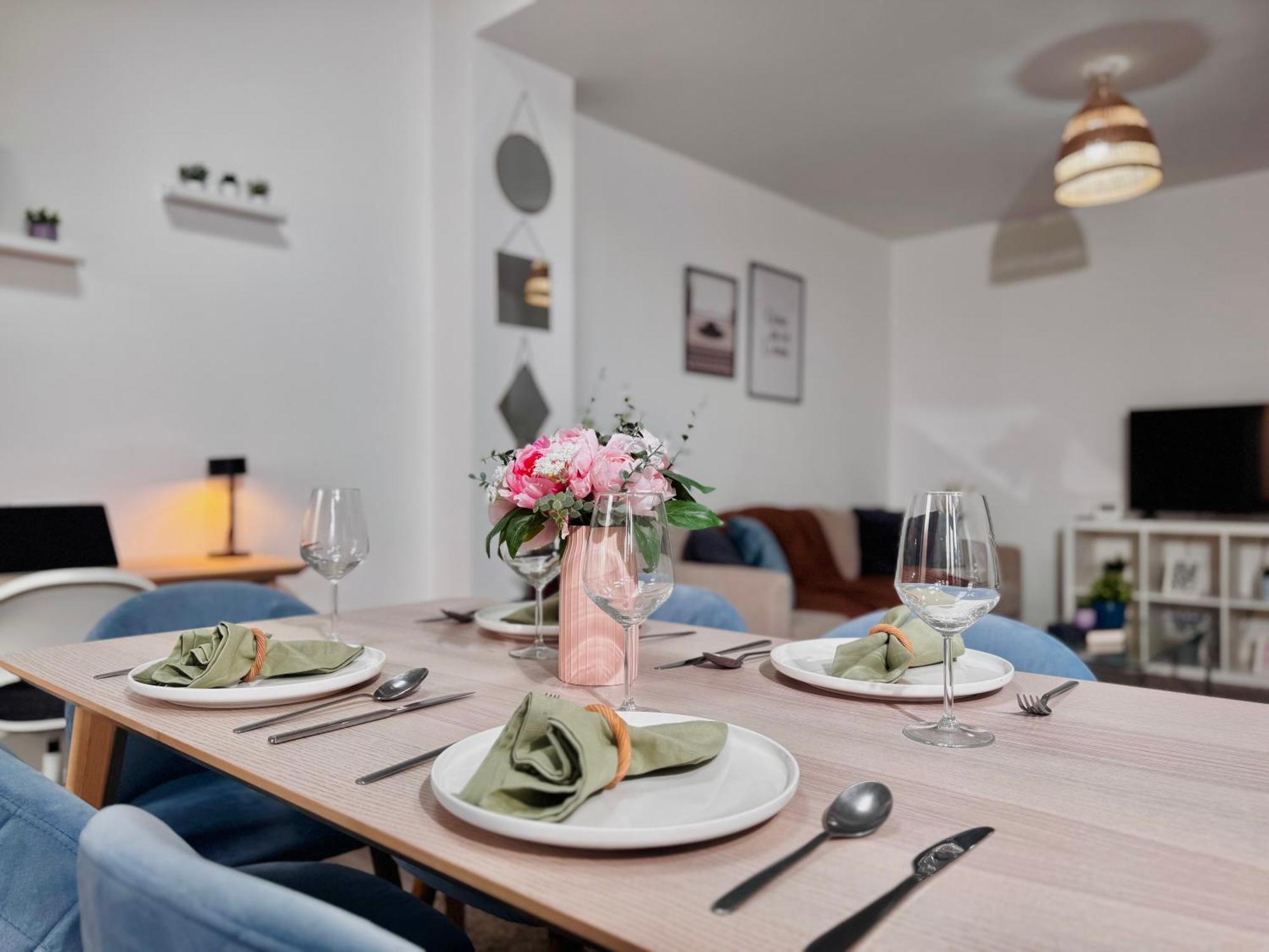 Cosy 1-Bed Flat 30Min To Central London & Parking Extérieur photo
