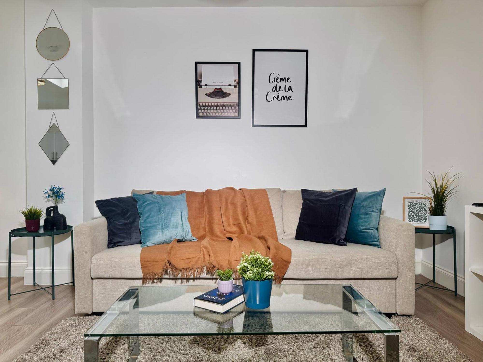 Cosy 1-Bed Flat 30Min To Central London & Parking Extérieur photo